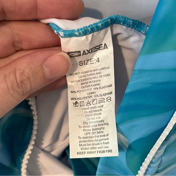 NWT AXESEA Rash Guard Long Sleeve One Piece Swimsuit Zip Bathing Suit Blue 4 - Picture 10 of 12